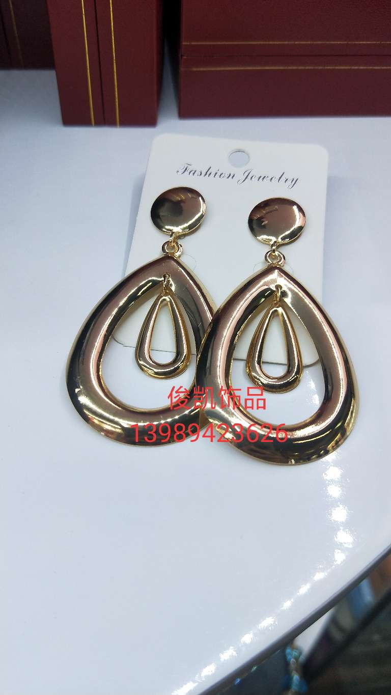 European and American fashion trend size hollow drop star earring manufacturer direct sale thumbnail
