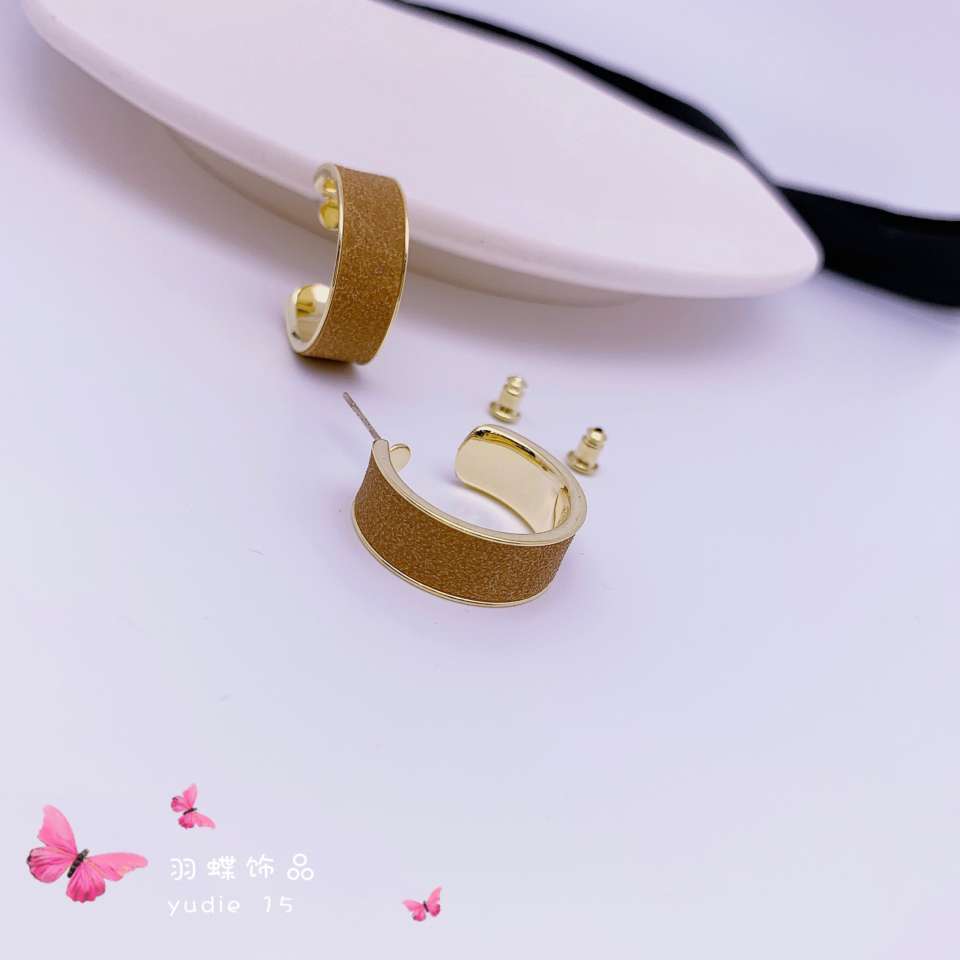 Butterfly vintage Hong Kong style silver needle earrings female trend Specification drawing