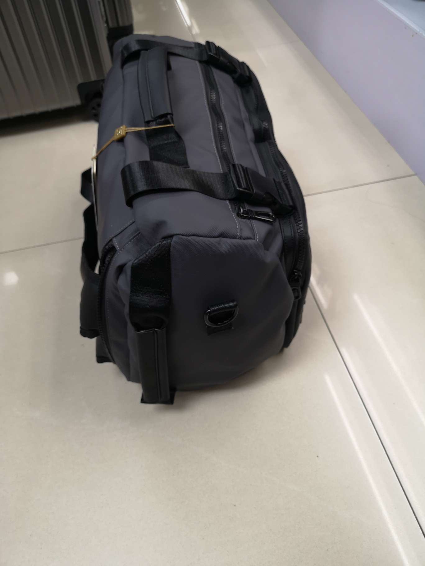 防水耐刮多功能双肩包细节图