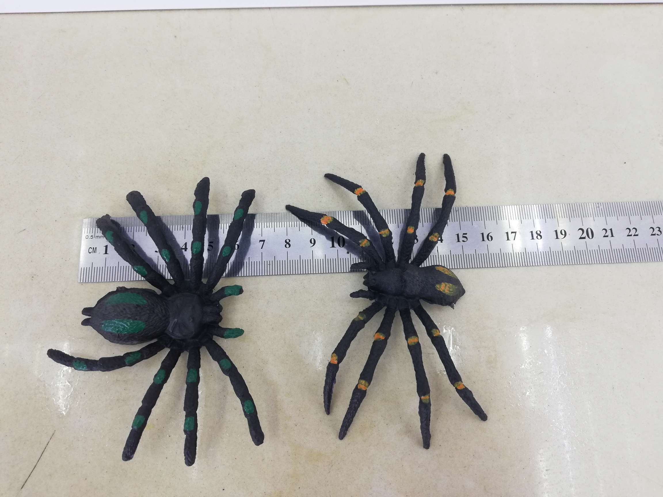 PVC plastic imitation flower spider model 2 thumbnail