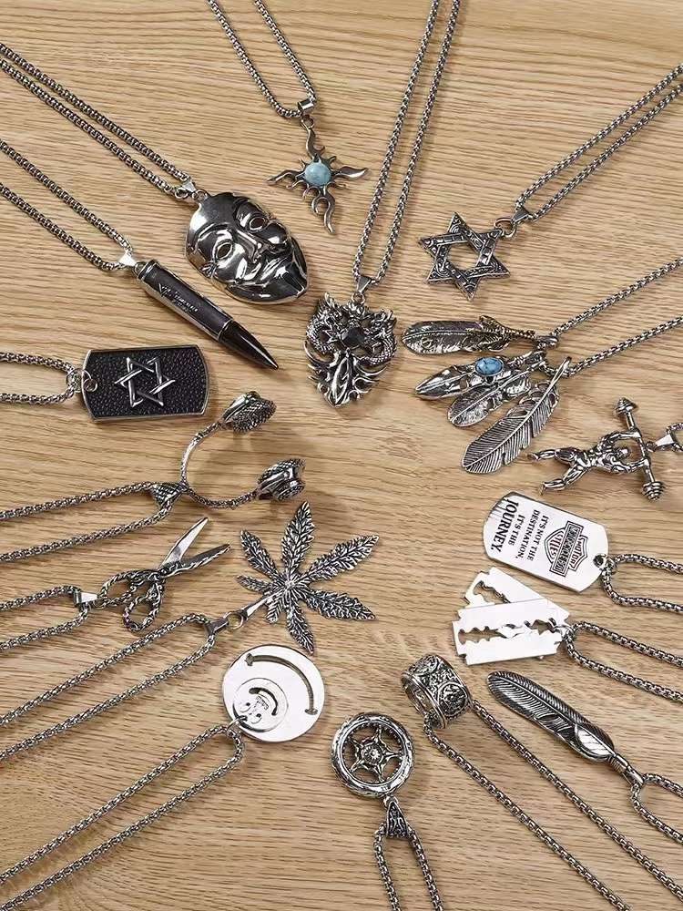 Titanium Steel Hip Hop Necklace New Year Festival Explosion Recommended Europe And The United States Cross-Border Model Item Picture