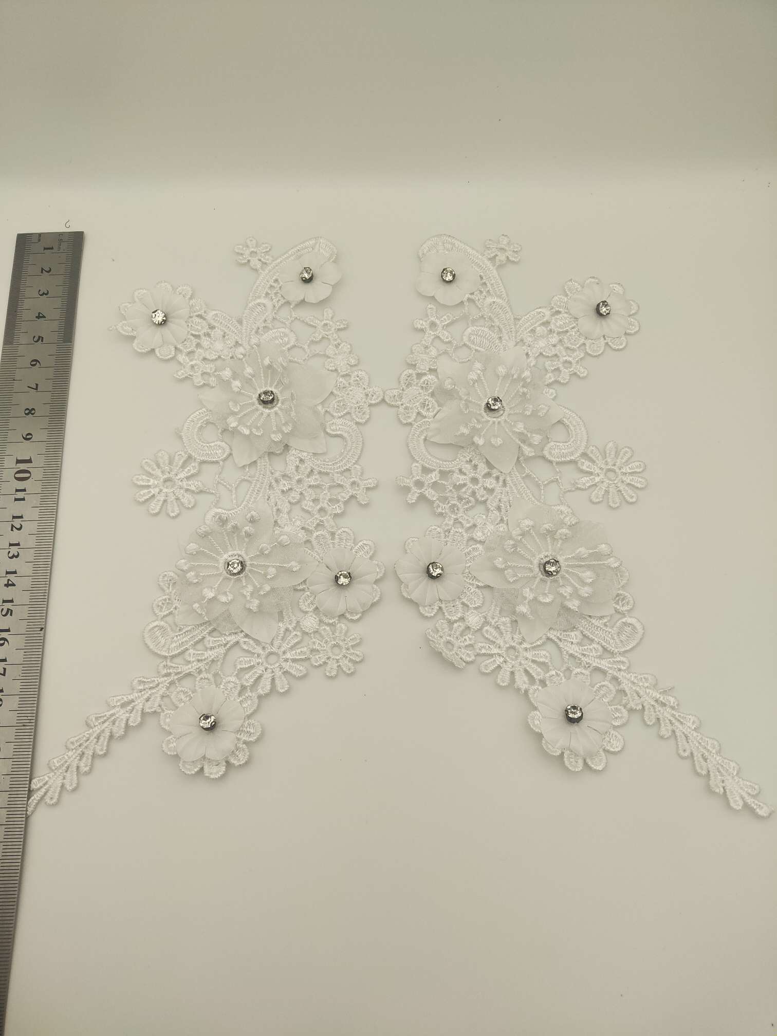 Polyester-polyester double-flower hand-stitched beaded flower clothing accessories, DIY collar flower wedding dress decoration 1-1
