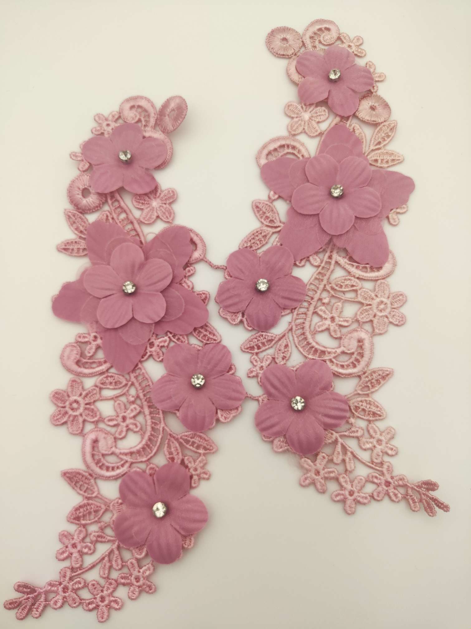 Polyester-polyester double-flower hand-stitched beaded flower clothing accessories, DIY collar flower wedding dress decoration 1-6 details Picture
