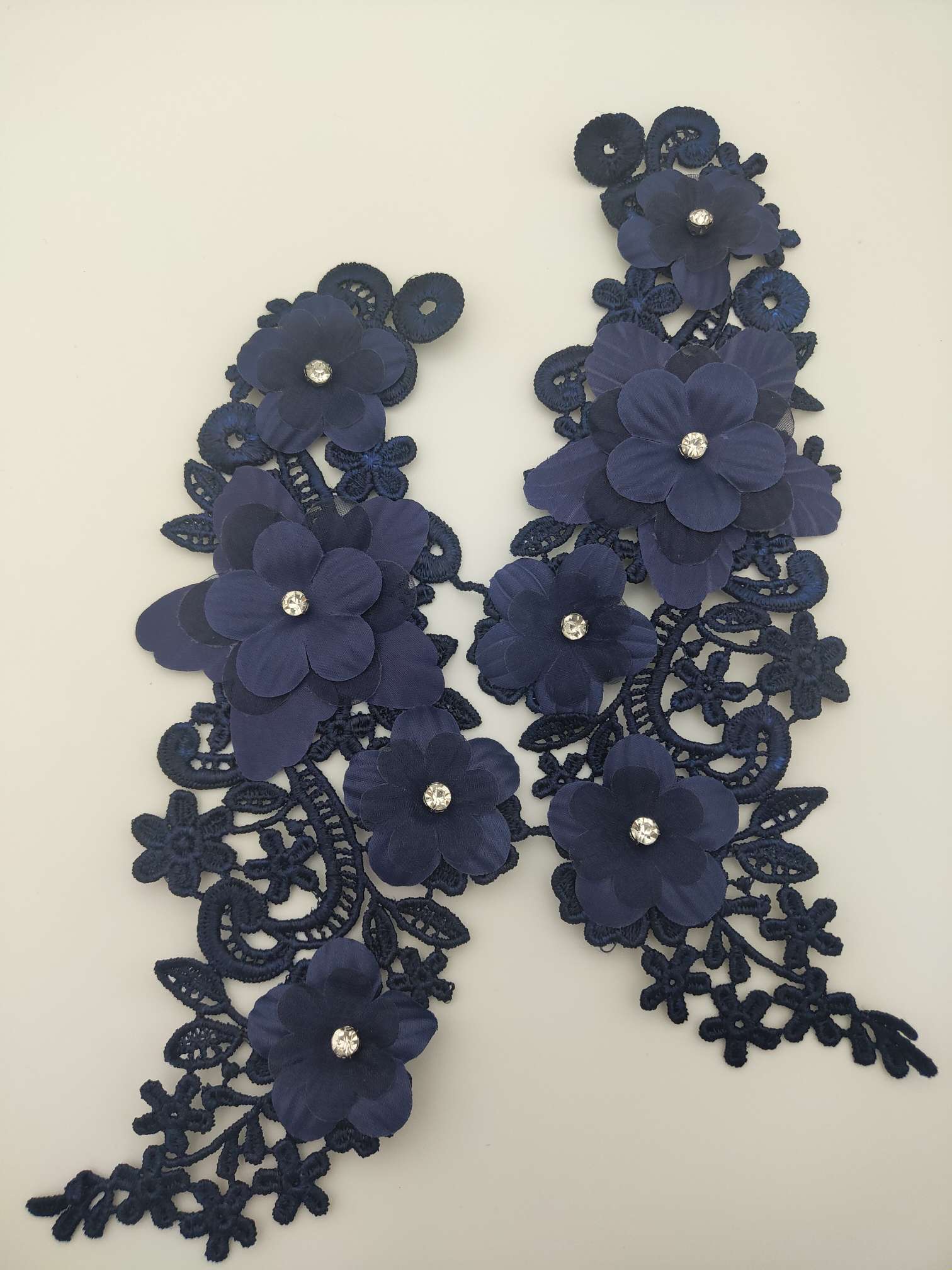 Polyester-polyester double-flower hand-stitched beaded flower clothing accessories, DIY collar flower wedding dress decoration 1-5 undefined