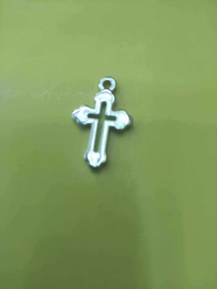 H929 Cross, About 29 Mm Long, 28 Mm Wide, Aperture 2 Mm, Plated White K Specification drawing