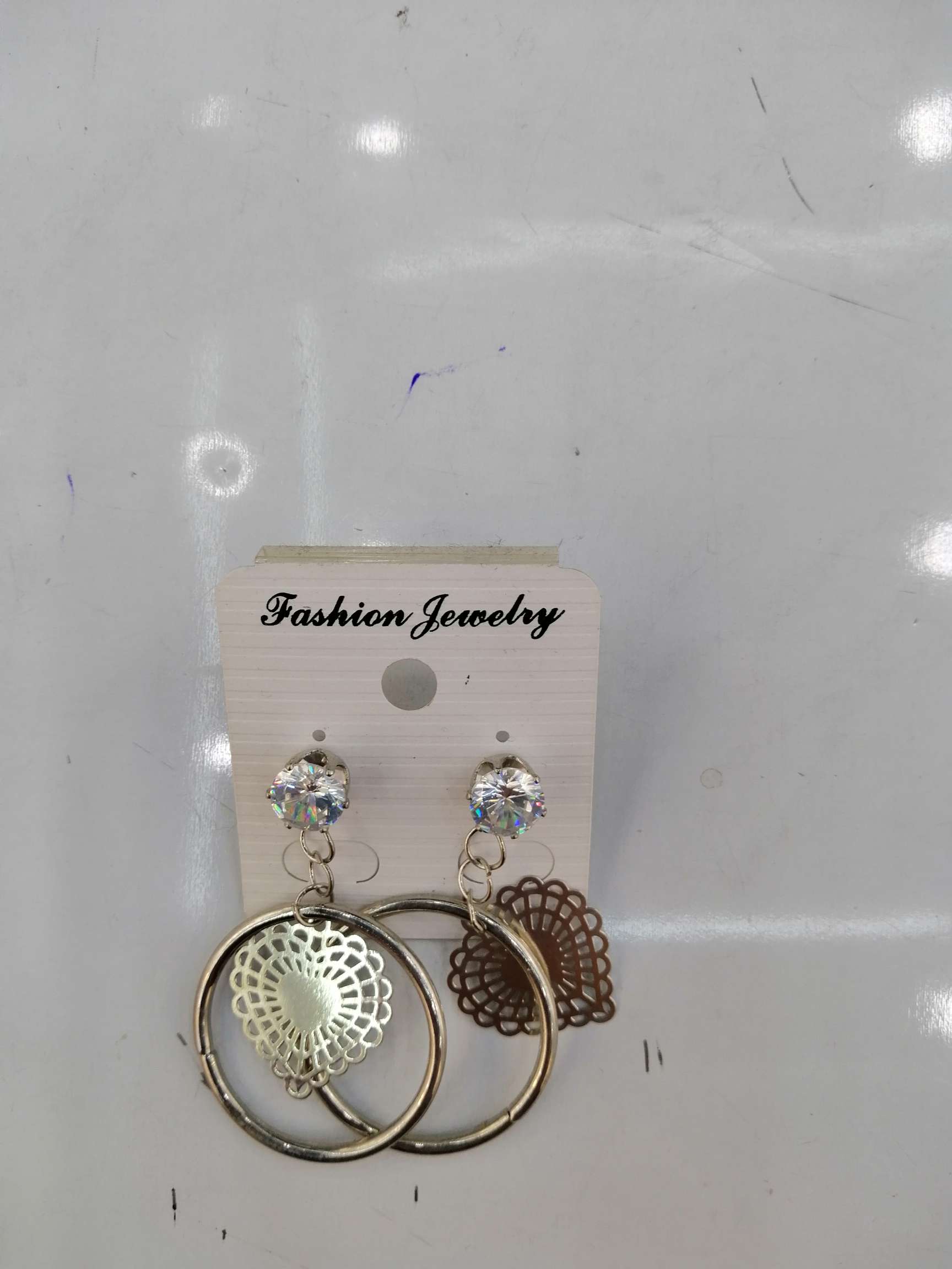Hollow heart earrings thumbnail