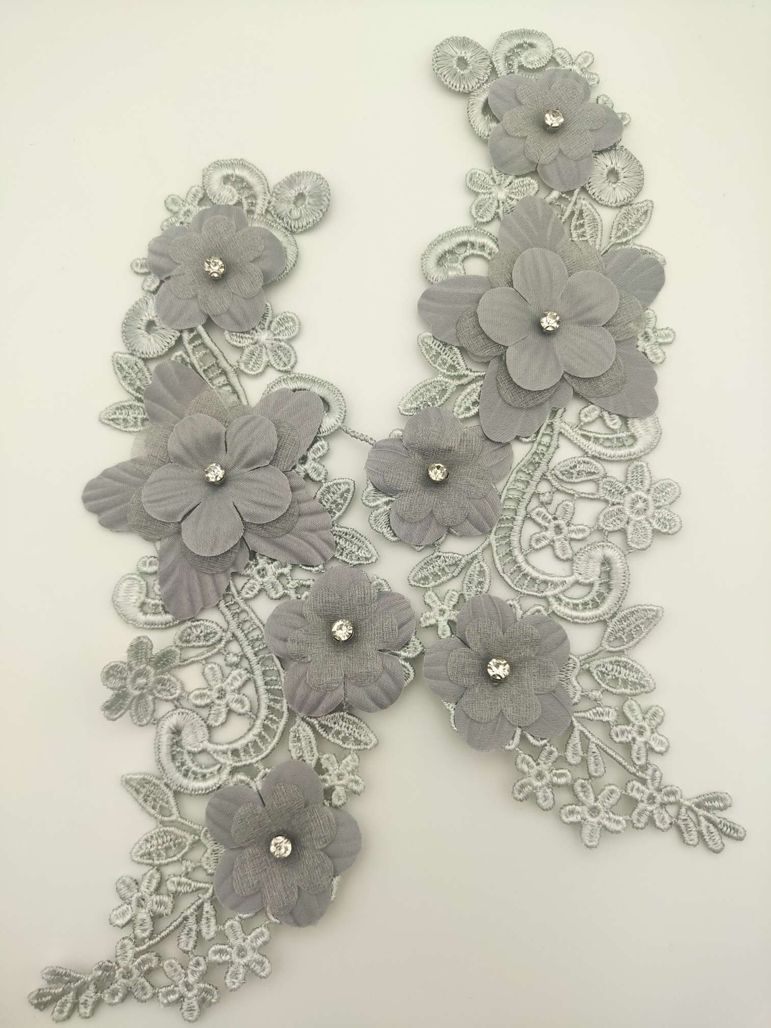 Polyester-polyester double-flower hand-stitched beaded flower clothing accessories, DIY collar flower wedding dress decoration 1-6 undefined