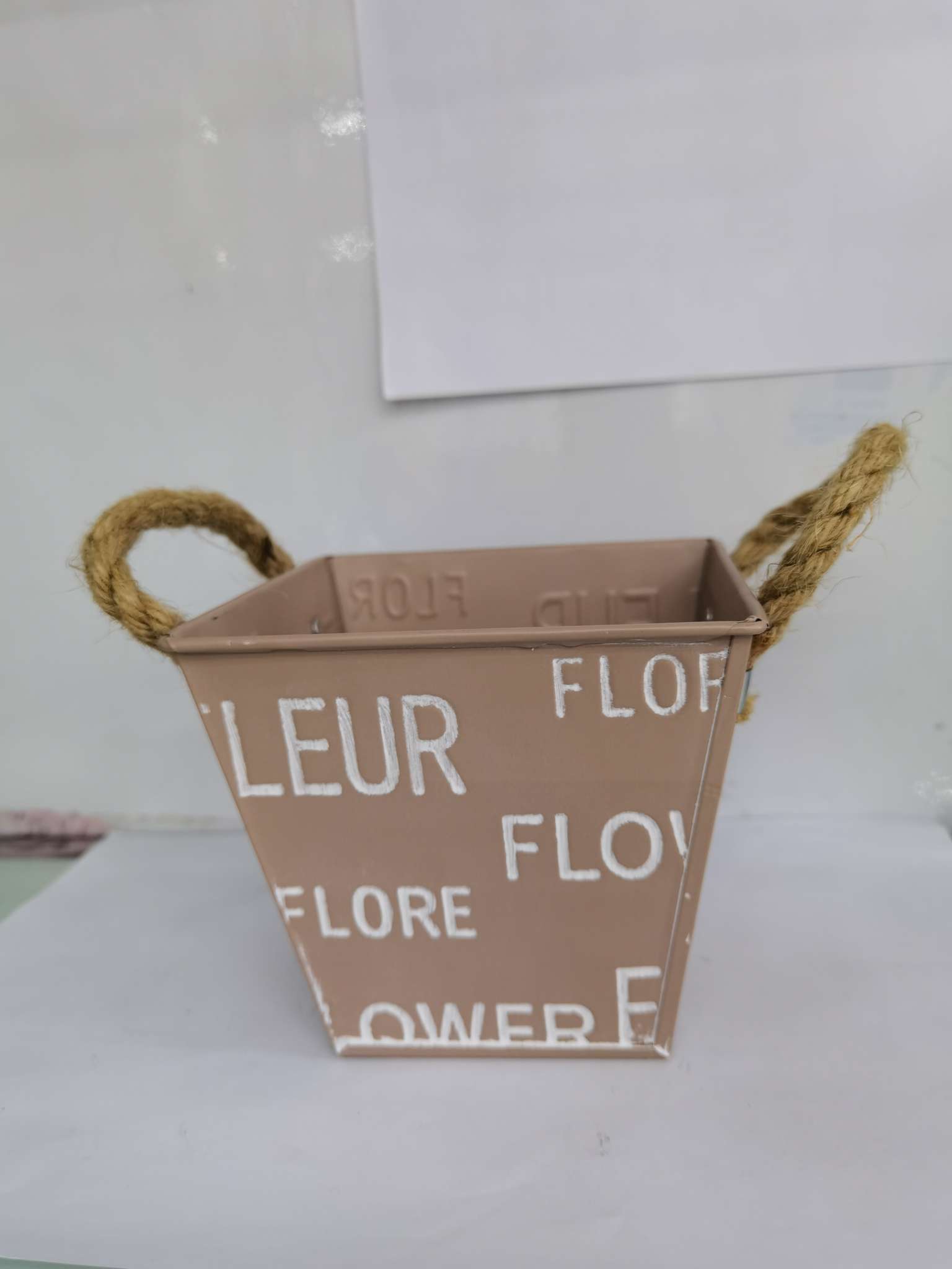 140551铁艺花盆 工艺品