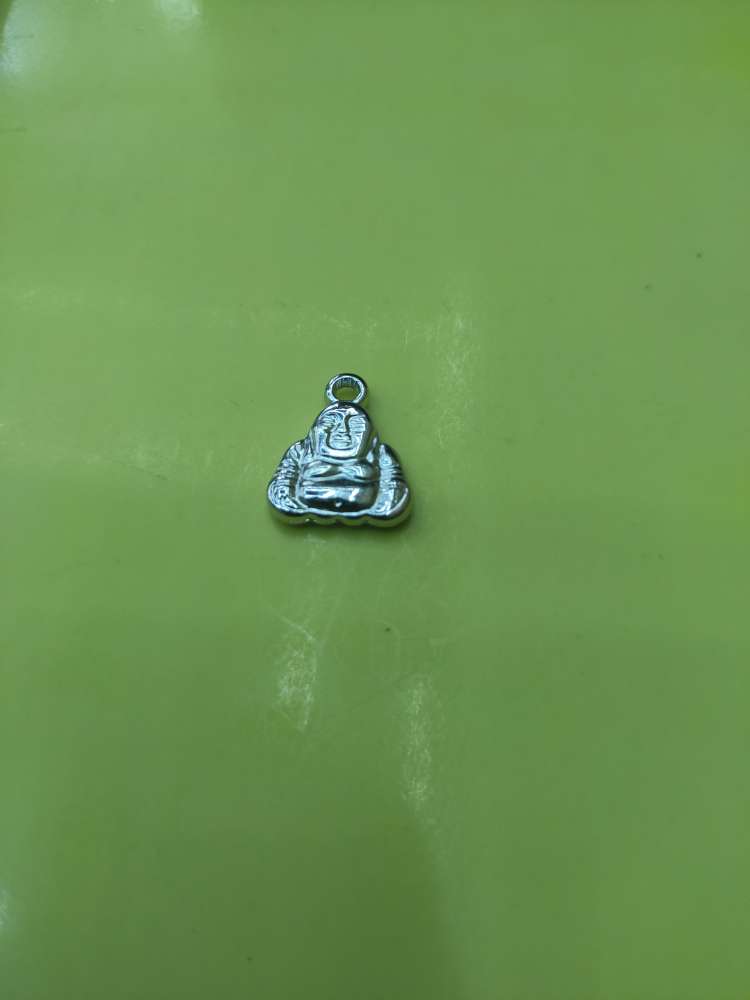 H589, approximately 20MM in length, 16MM in width, 3.5MM in thickness, 2MM in diameter, electroplated white K details Picture