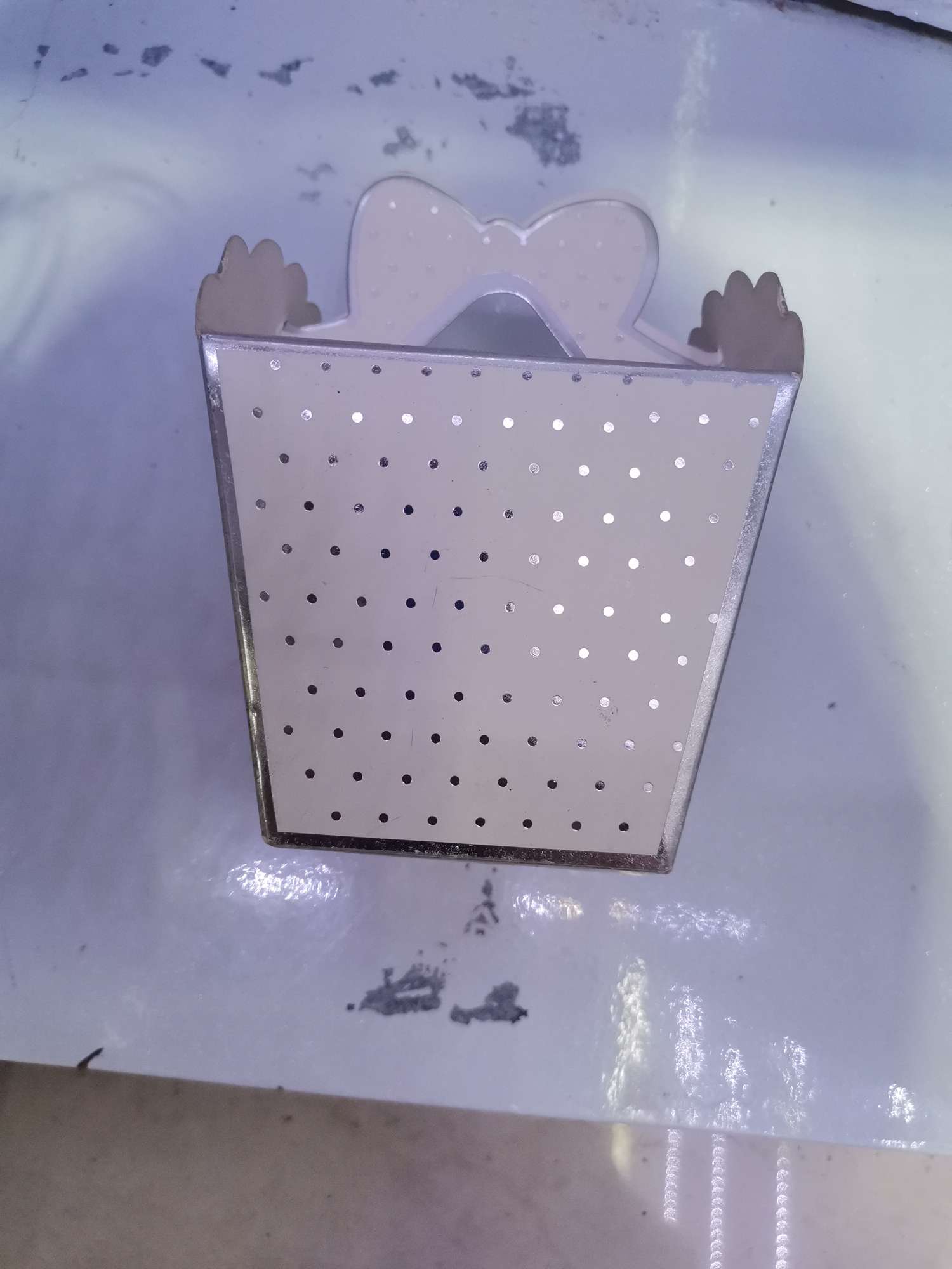 烫金点点手提盒细节图