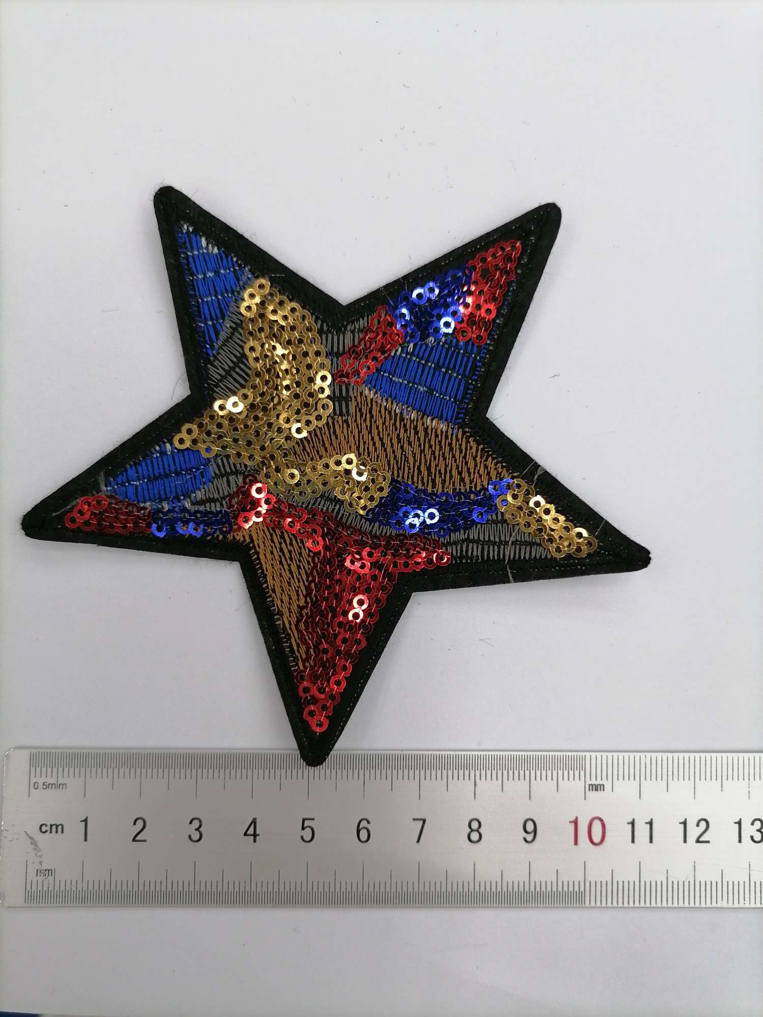 丹瑶辅料装饰亮片彩色五角星亮片服饰修饰
11*11cm