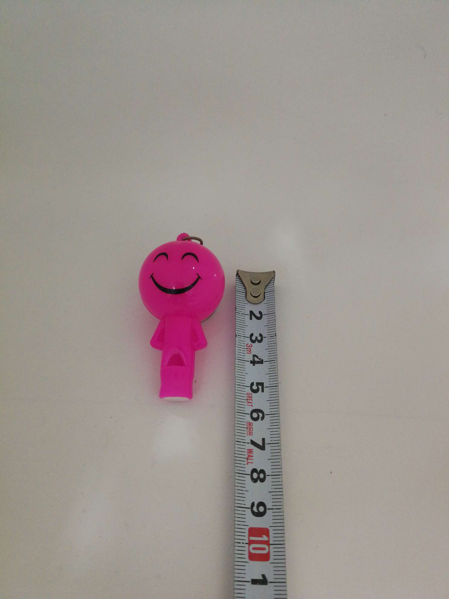 Glowing toys, flashing smiling faces, whistles, hot sales at street stalls, factory direct sales, keychains, lights, small gifts, tall electronic toys. 1 details Picture