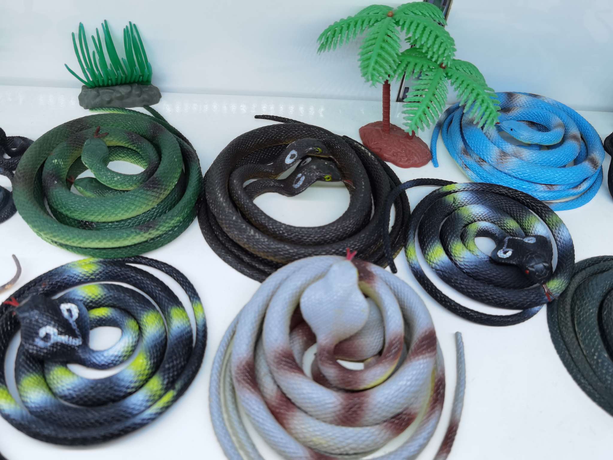 PVC塑胶仿真整蛊玩具蛇YL-081产品图