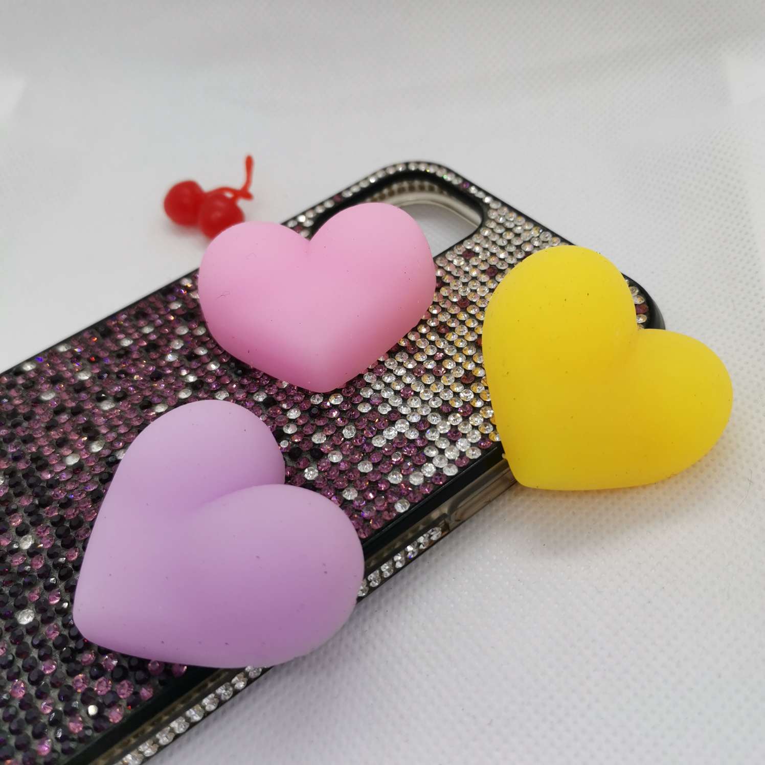 The ground pushes the night market hot style pints the happy lovable pet toy decompression lovable cartoon TPR toy adult decompression lovable little toy heart thumbnail