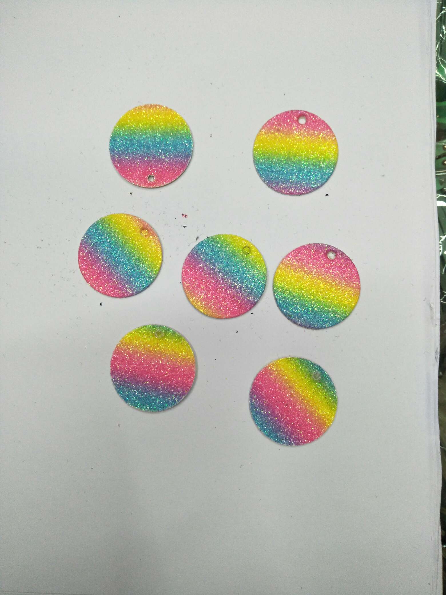 Earrings wafer thumbnail