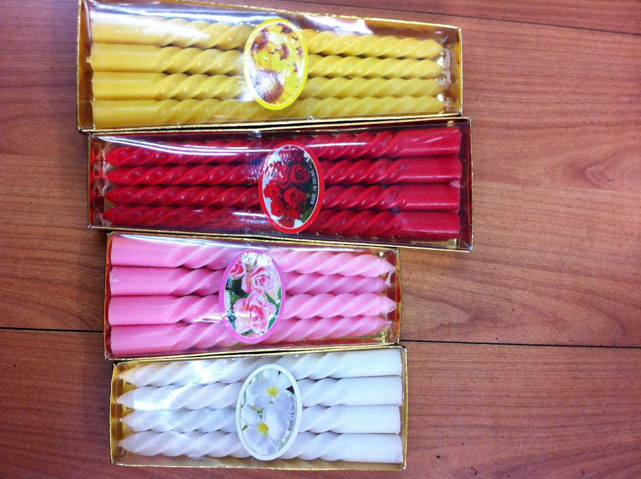 螺纹生日蜡烛，15CM，20CM，25CM，都有货，每件6色混图