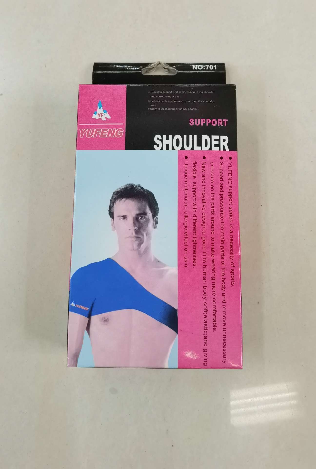 批发这款护单肩可以起到保暖作用，在运动的时候可以起到保护肩膀扭伤作用，不含运费。图