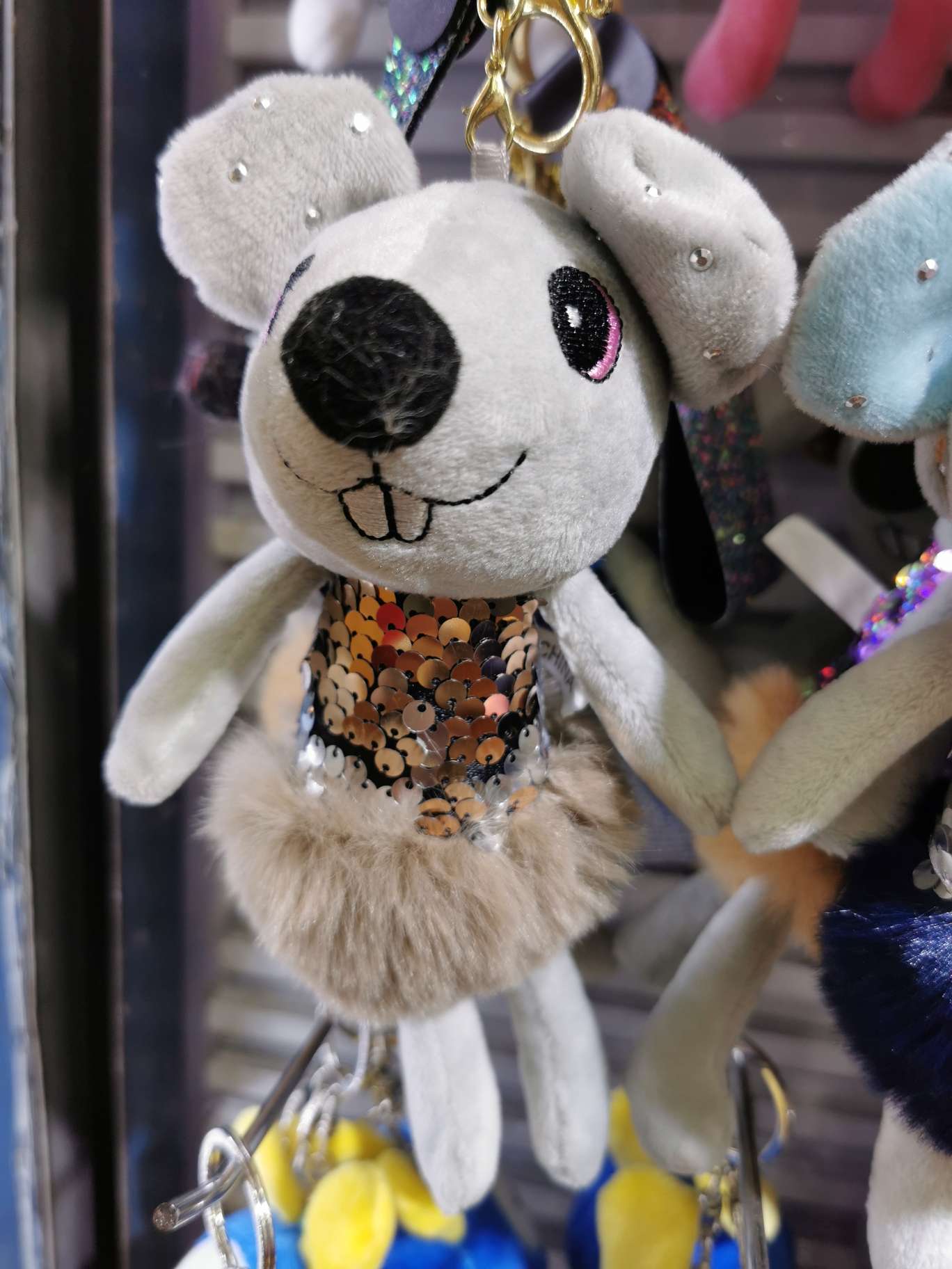 Velvet doll key QQ details Picture