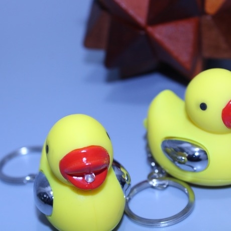 Prank toys, electric shock toys. Electrocuted duck Specification image