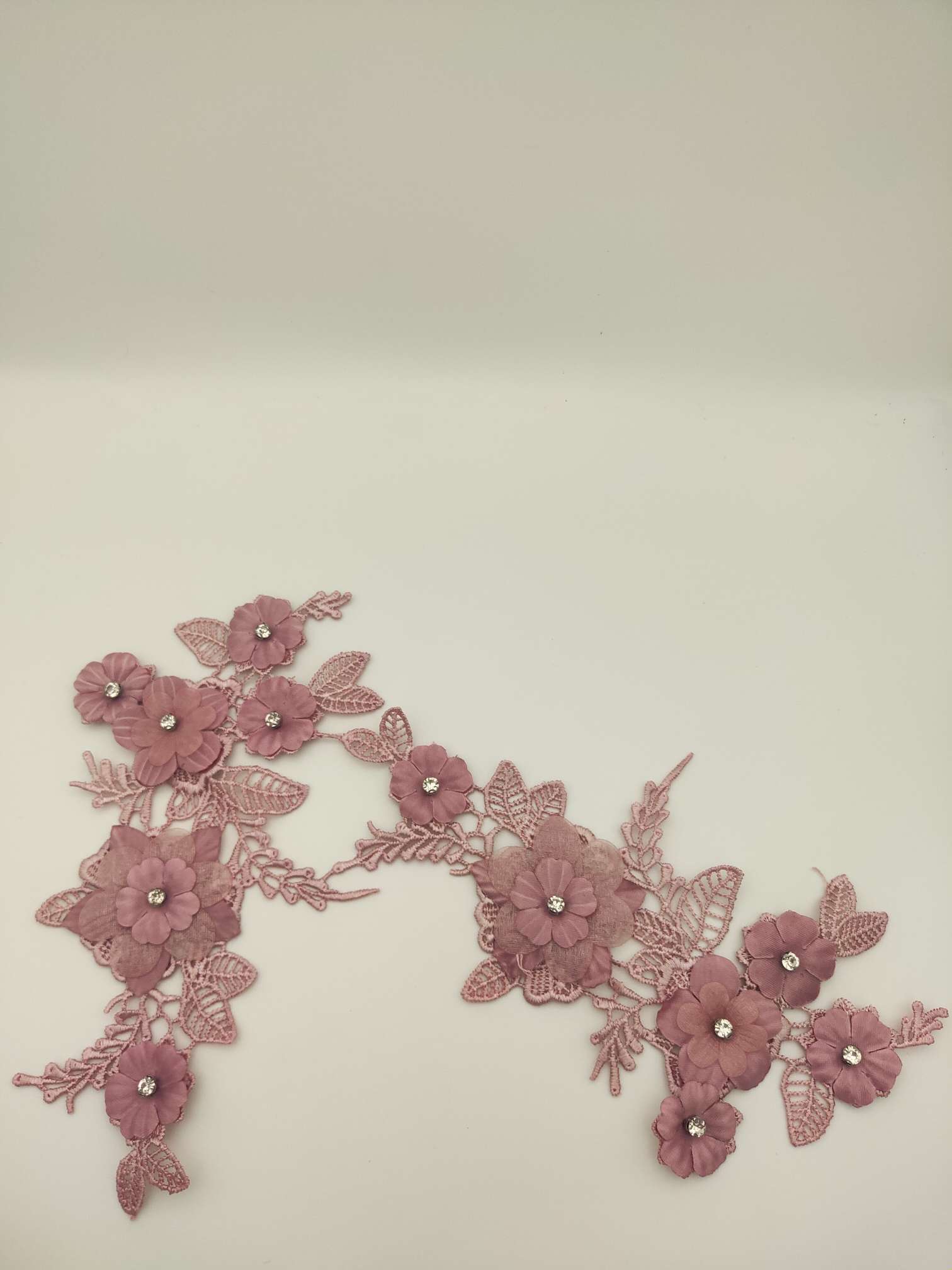 Polyester-polyester double-flower hand-stitched beaded flower clothing accessories, DIY collar flower wedding dress decoration 1-7 Item Picture