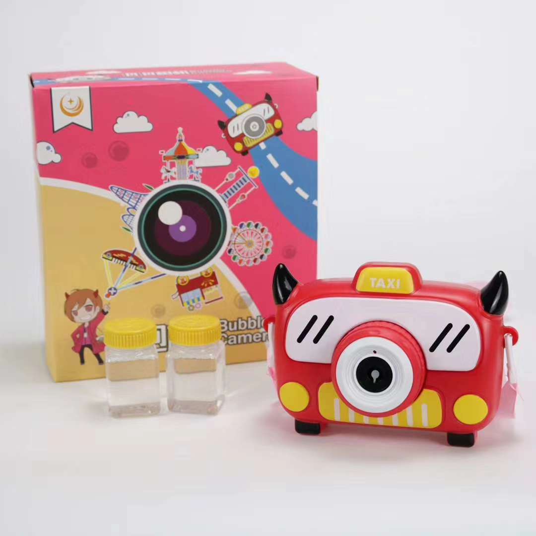 The popular taxi bubble camera is an educational outdoor toy Application Scenario