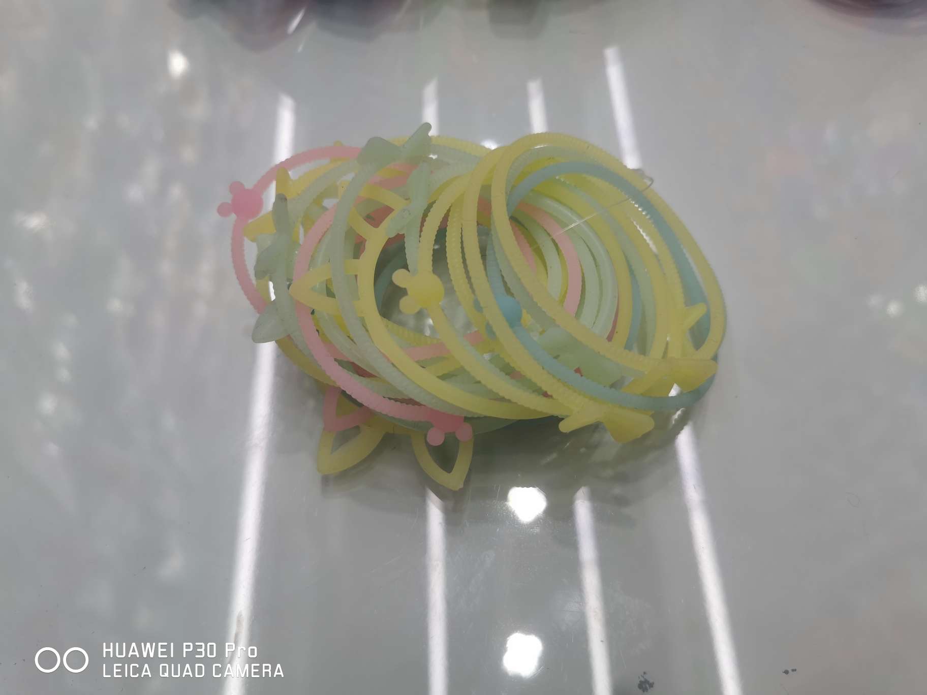 硅胶夜光驱蚊兔耳朵手环图