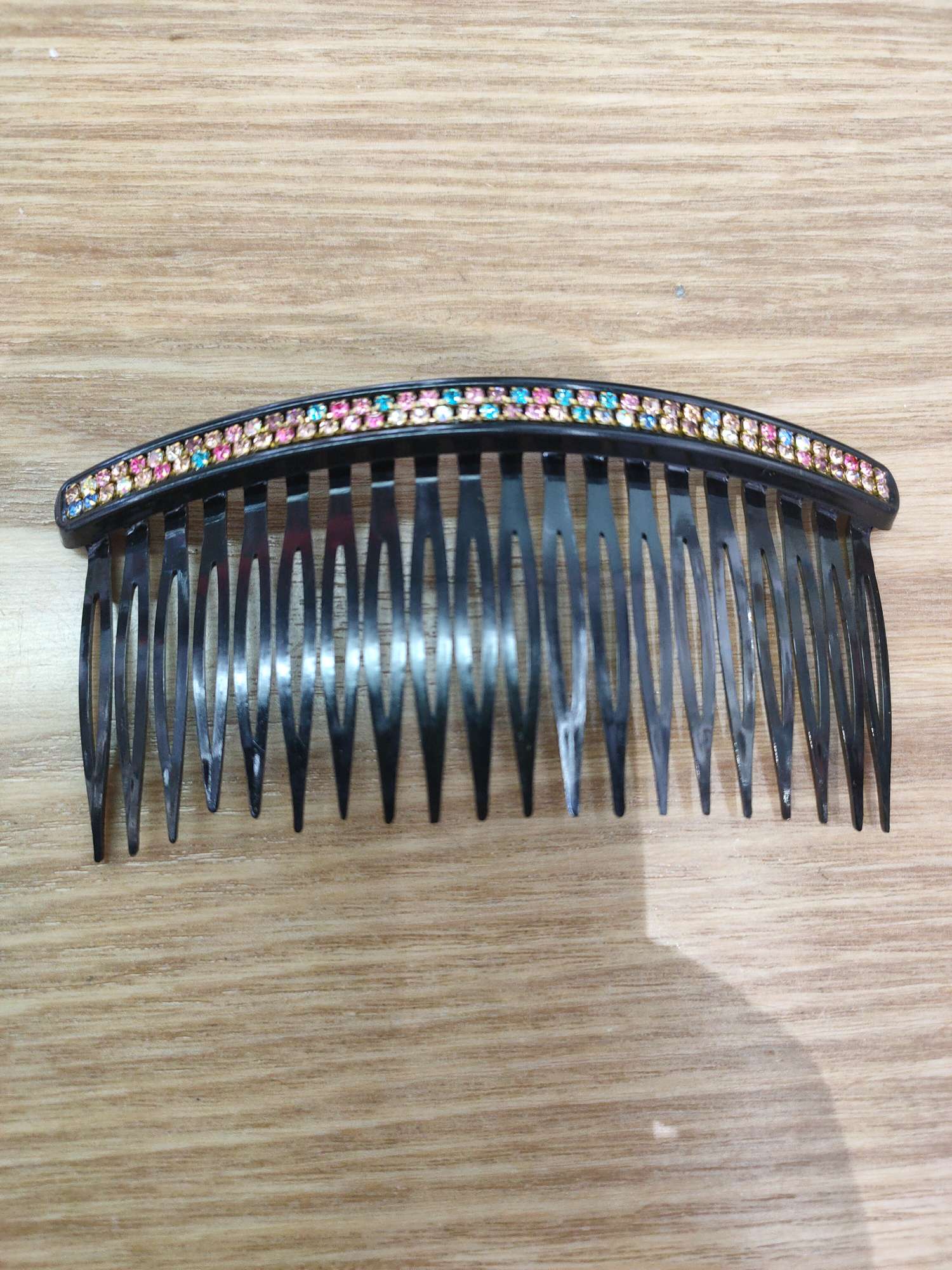 Rhinester Female Adult Hair Comb Two Row Drill 20 Teeth Female Hairpin Crystal Plastic Tooth Medium Comb Application Scenario
