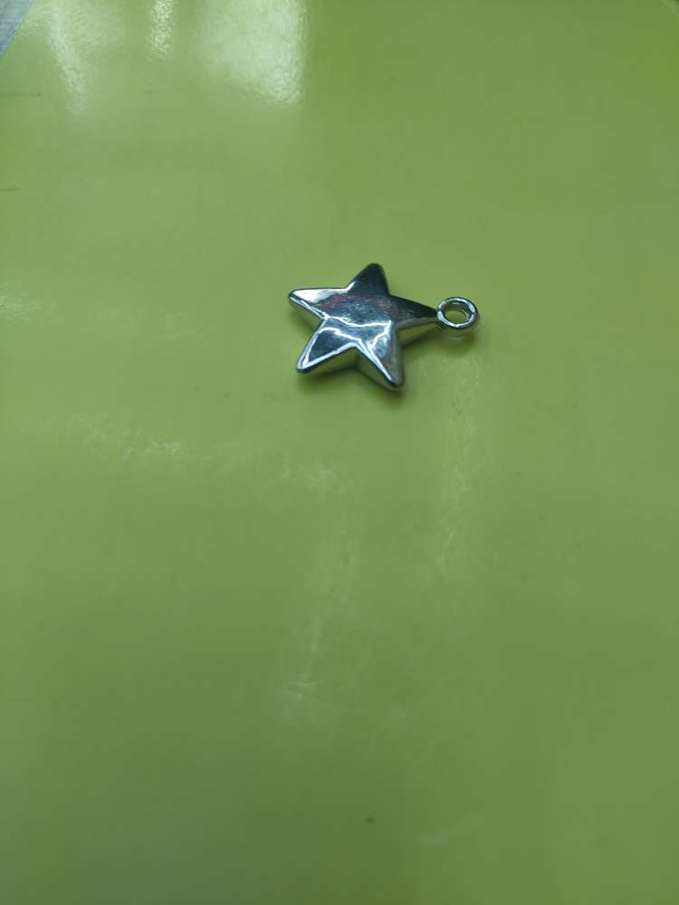 H508 five-pointed star, approximately 22MM in length, 19’mm in width, 3’mm in diameter, electroplated white K Specification image