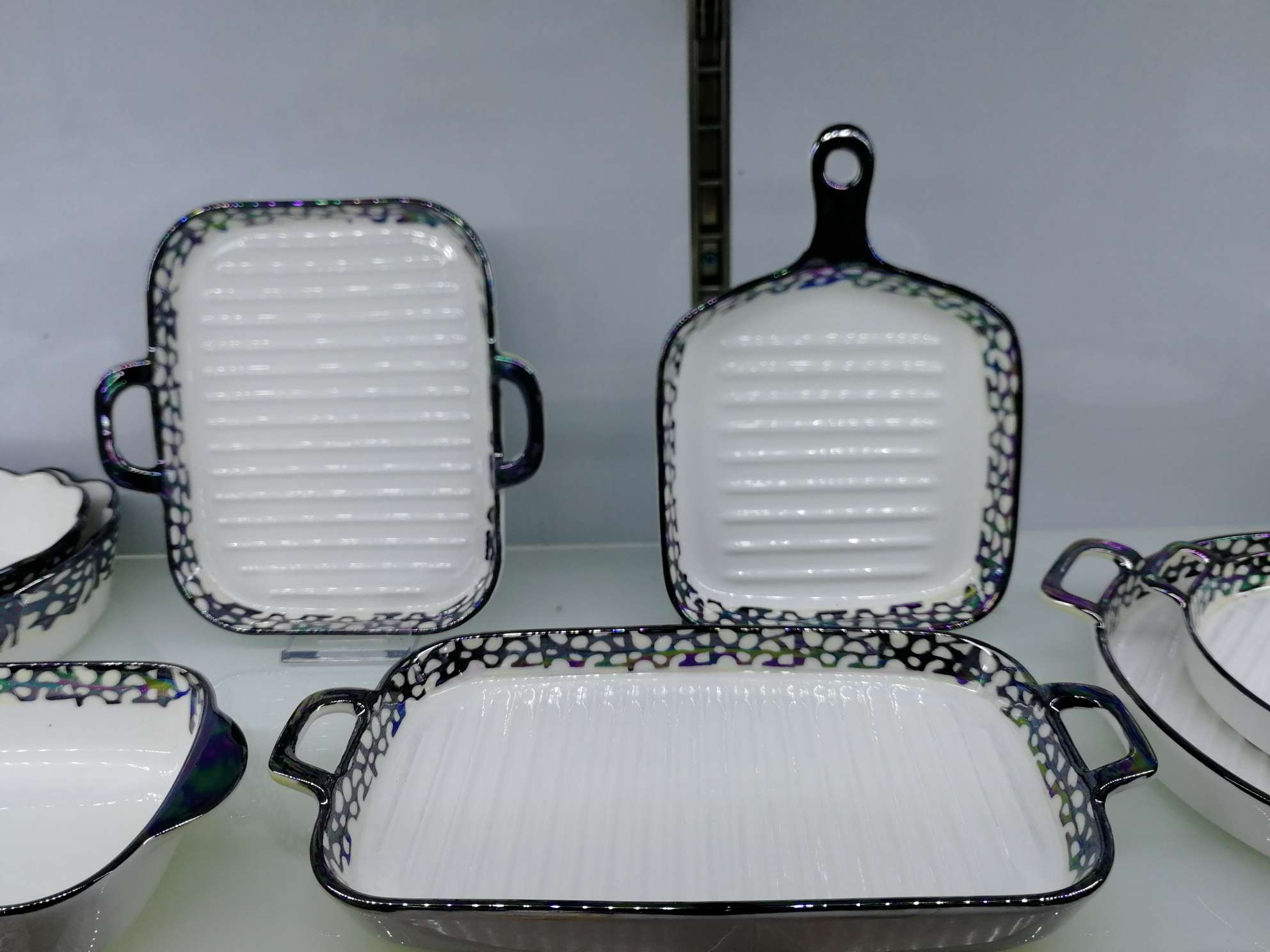 Pearl glaze 10.5 inch amphoras thumbnail