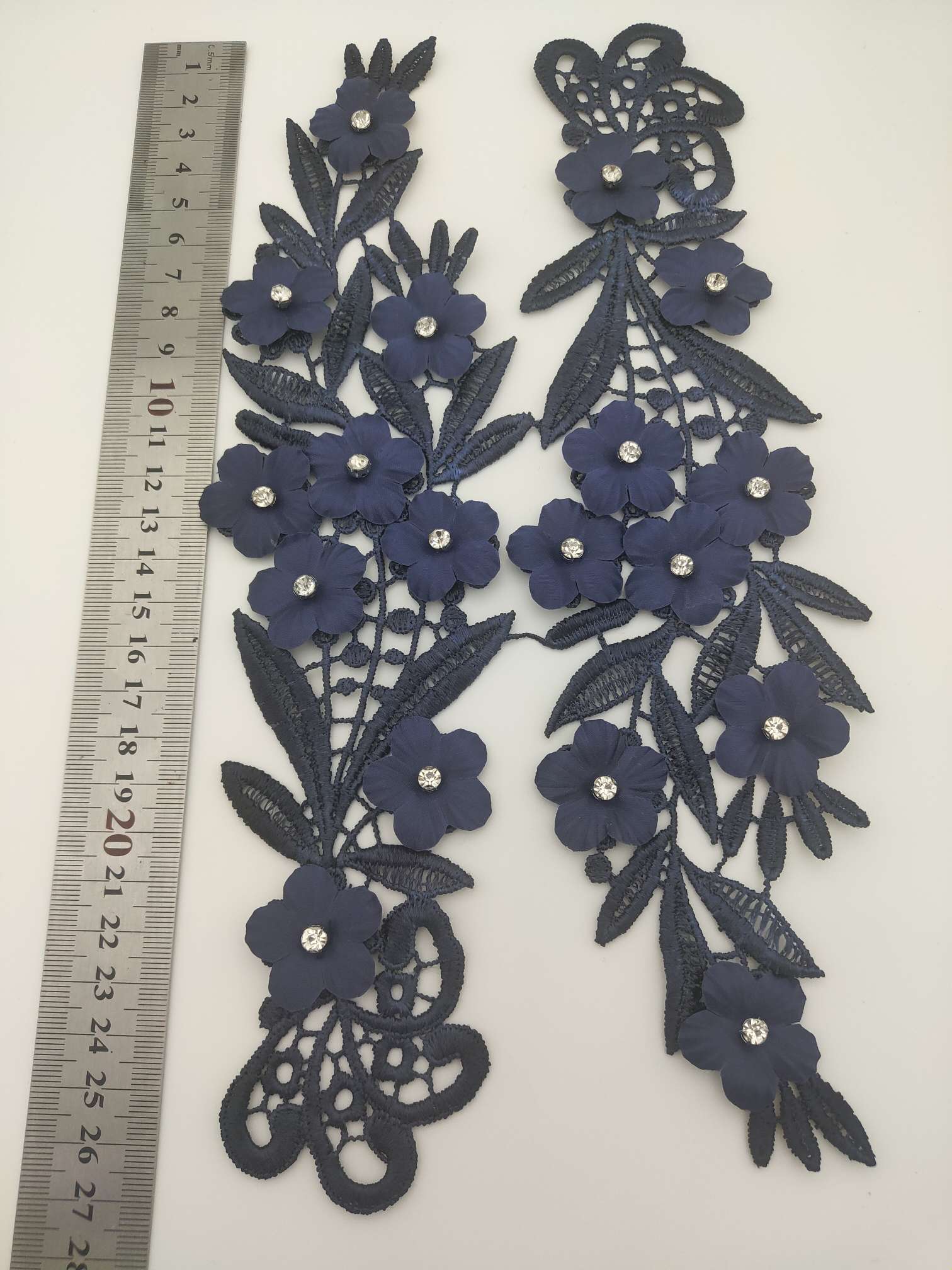 Polyester-polyester double-flower hand-stitched beaded flower clothing accessories, DIY collar flower wedding dress decoration 1-11 undefined