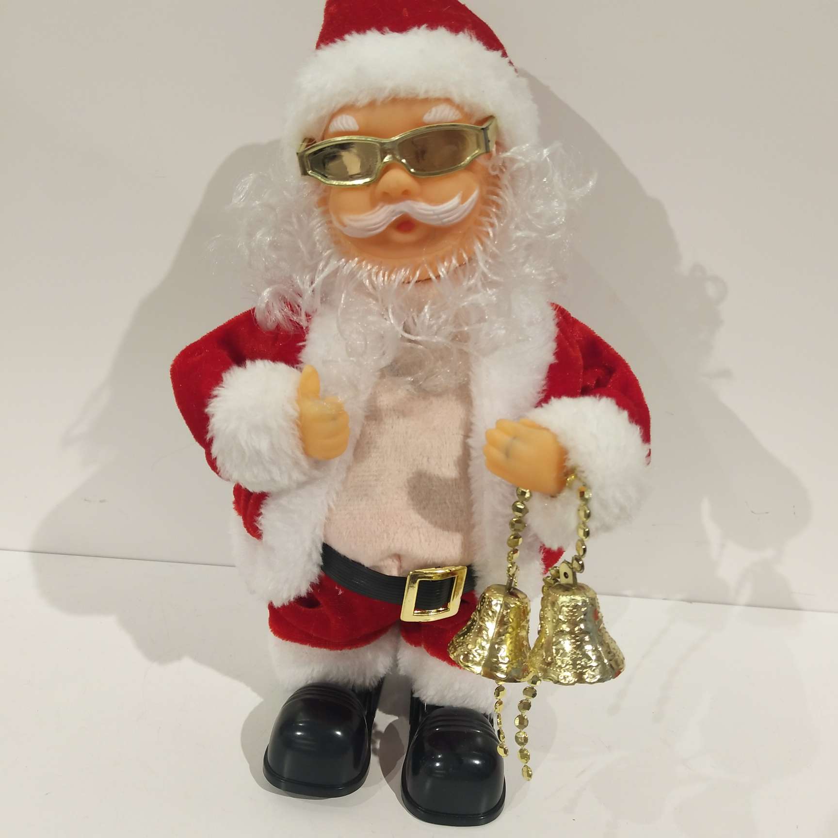 Fabricante nuevo estilo genuino 12 pulgadas navidad dos pies lucha vientre gafas de sol sacudiendo santa santa pequeño regalo de navidad eléctrico arreglo de navidad colocación decoración de lujo