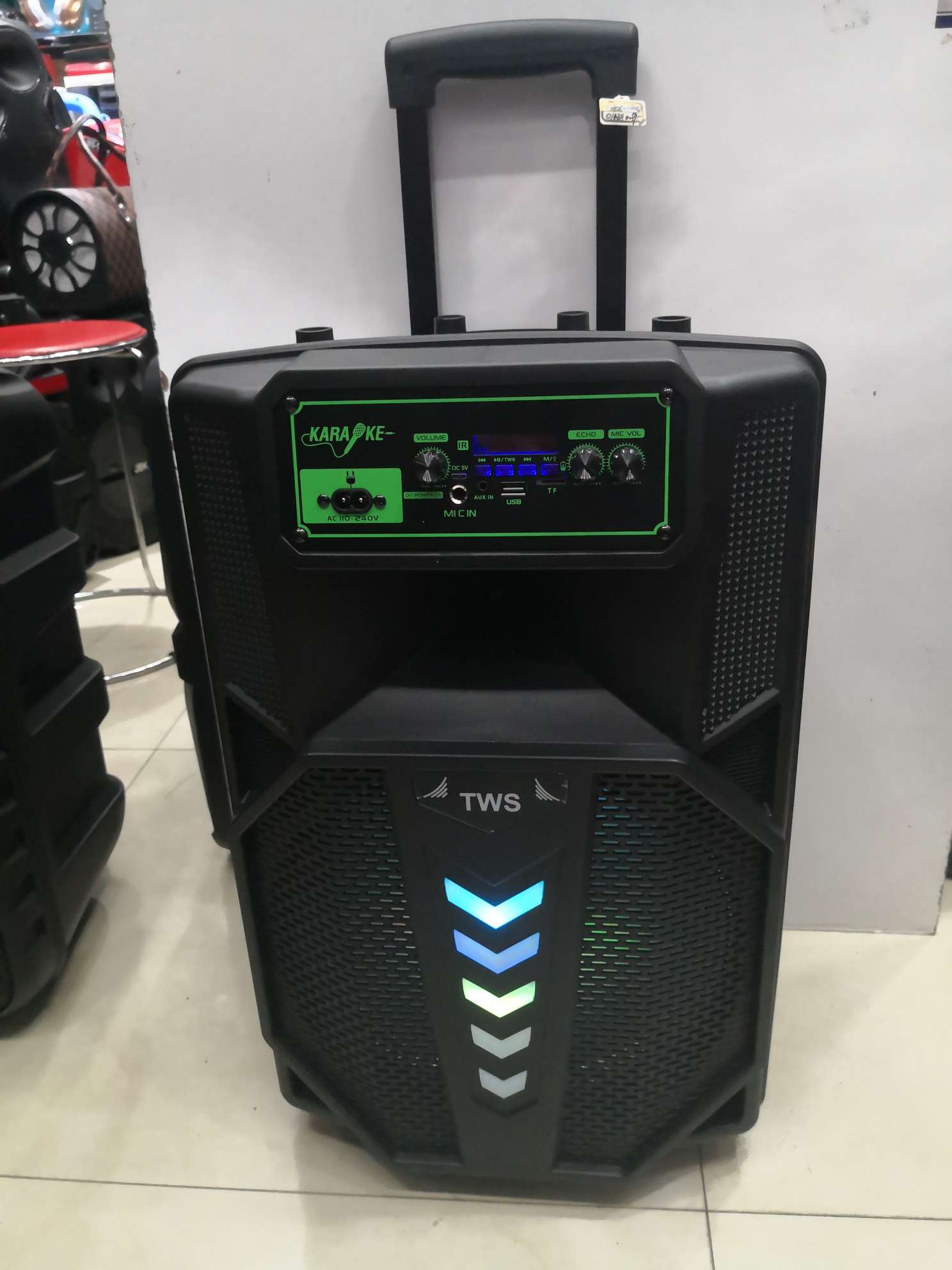 Pull lever 12101 12102 speaker Specification image