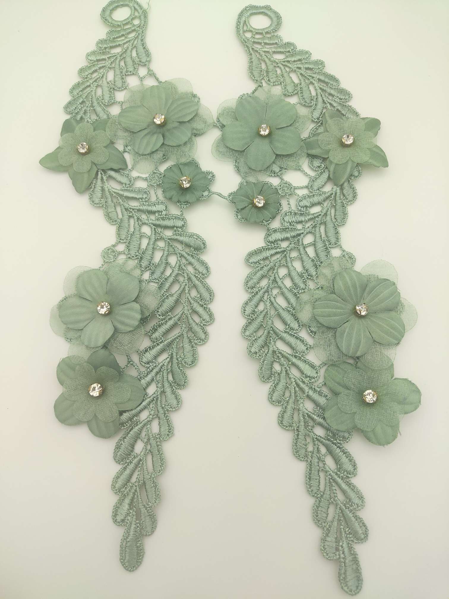 Polyester-polyester double-flower hand-stitched beaded flower clothing accessories, DIY collar flower wedding dress decoration 1-9 undefined