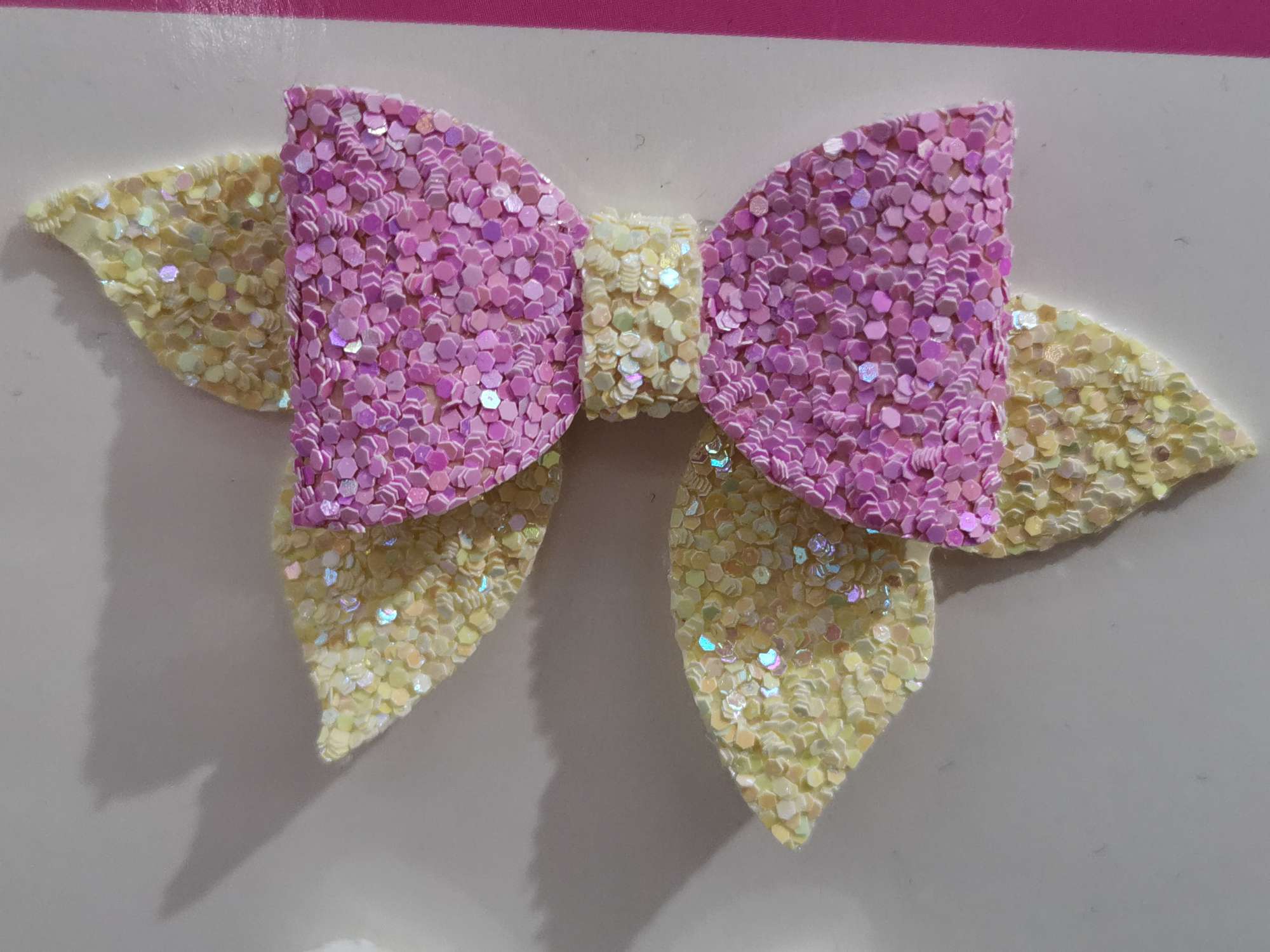 Ceramic double fishtail bow Item Picture