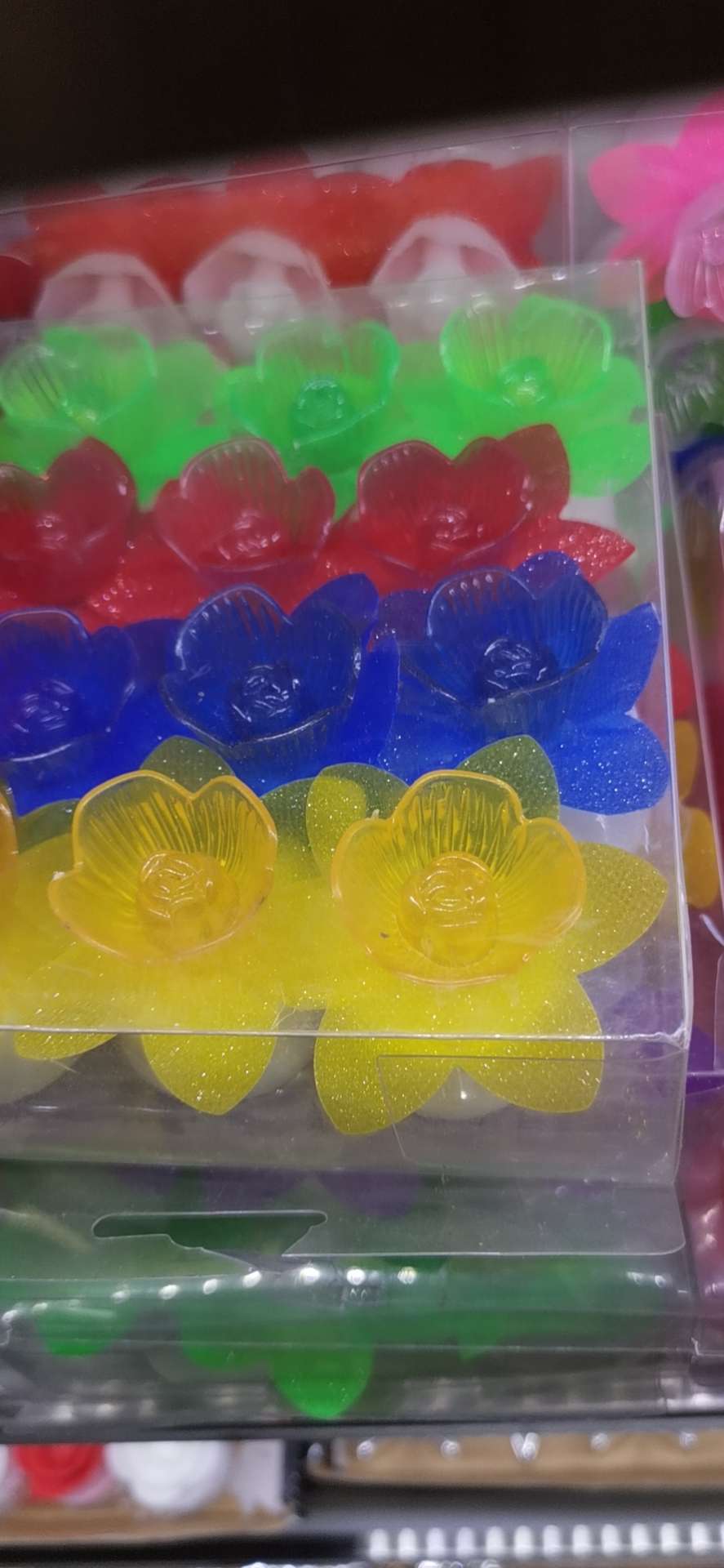 Electronic plastic flower thumbnail