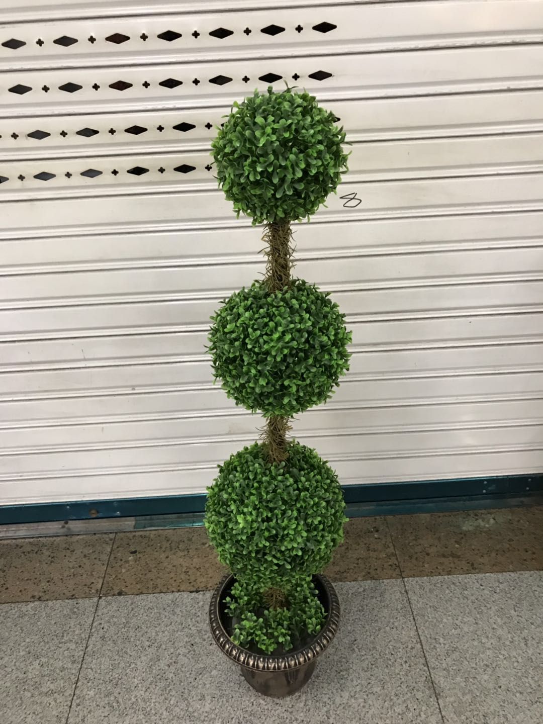A fine artificial plant decoration - Milan ball bonsai