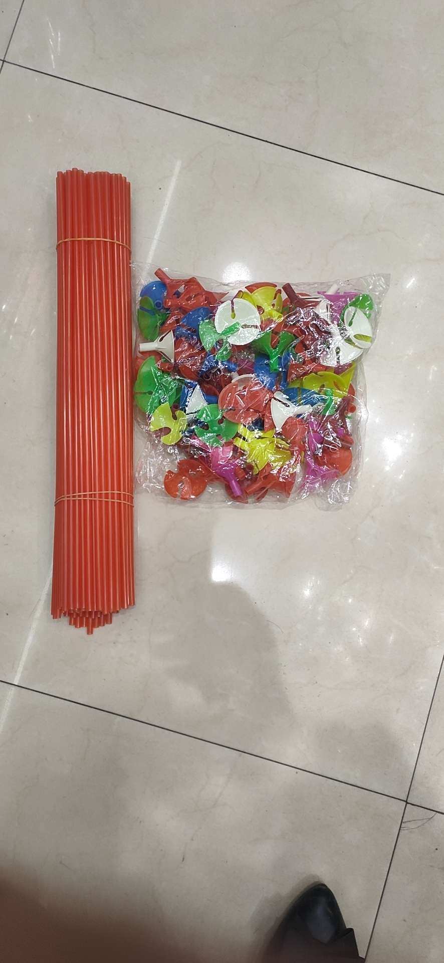 balloon holder