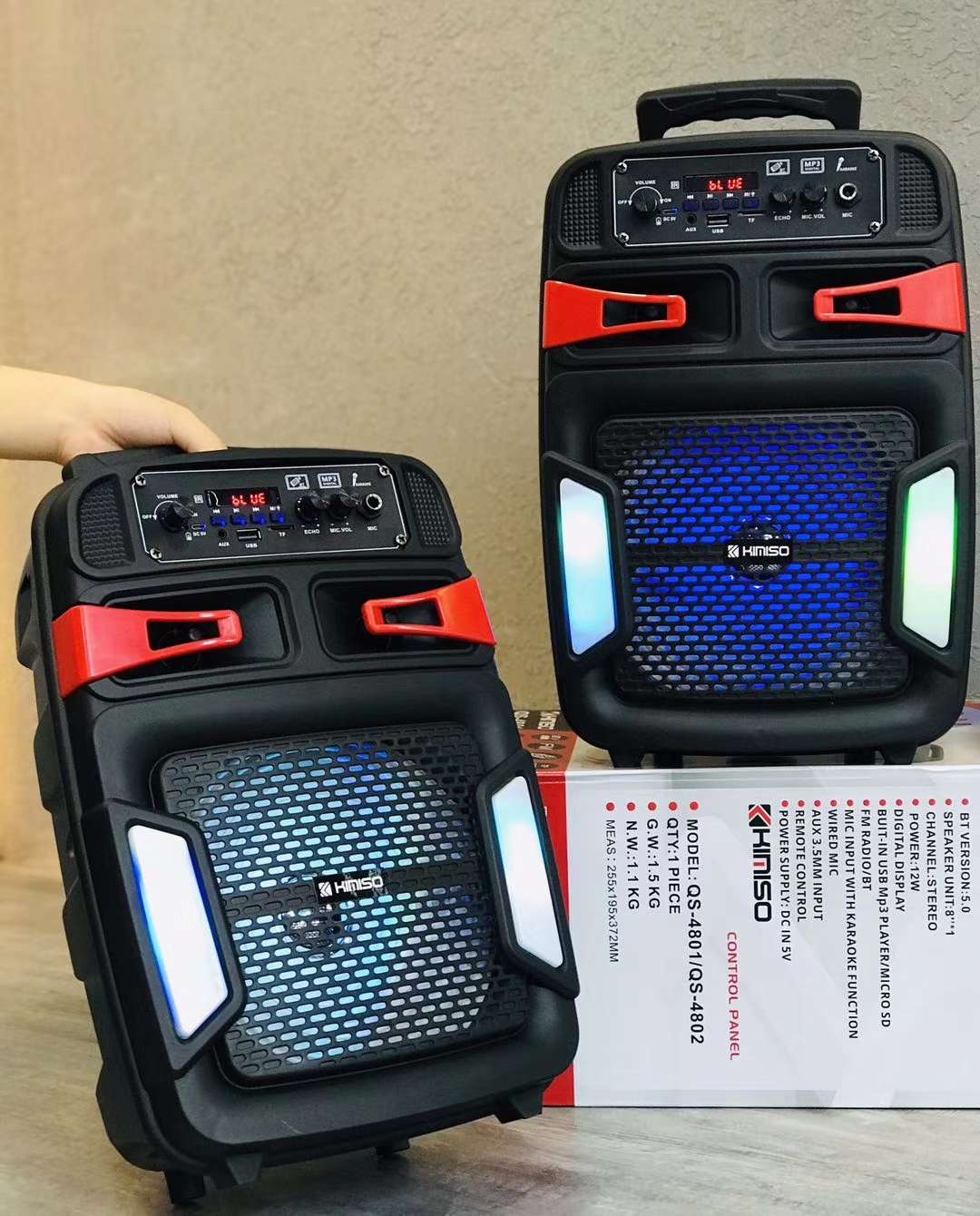 专业音响实物图