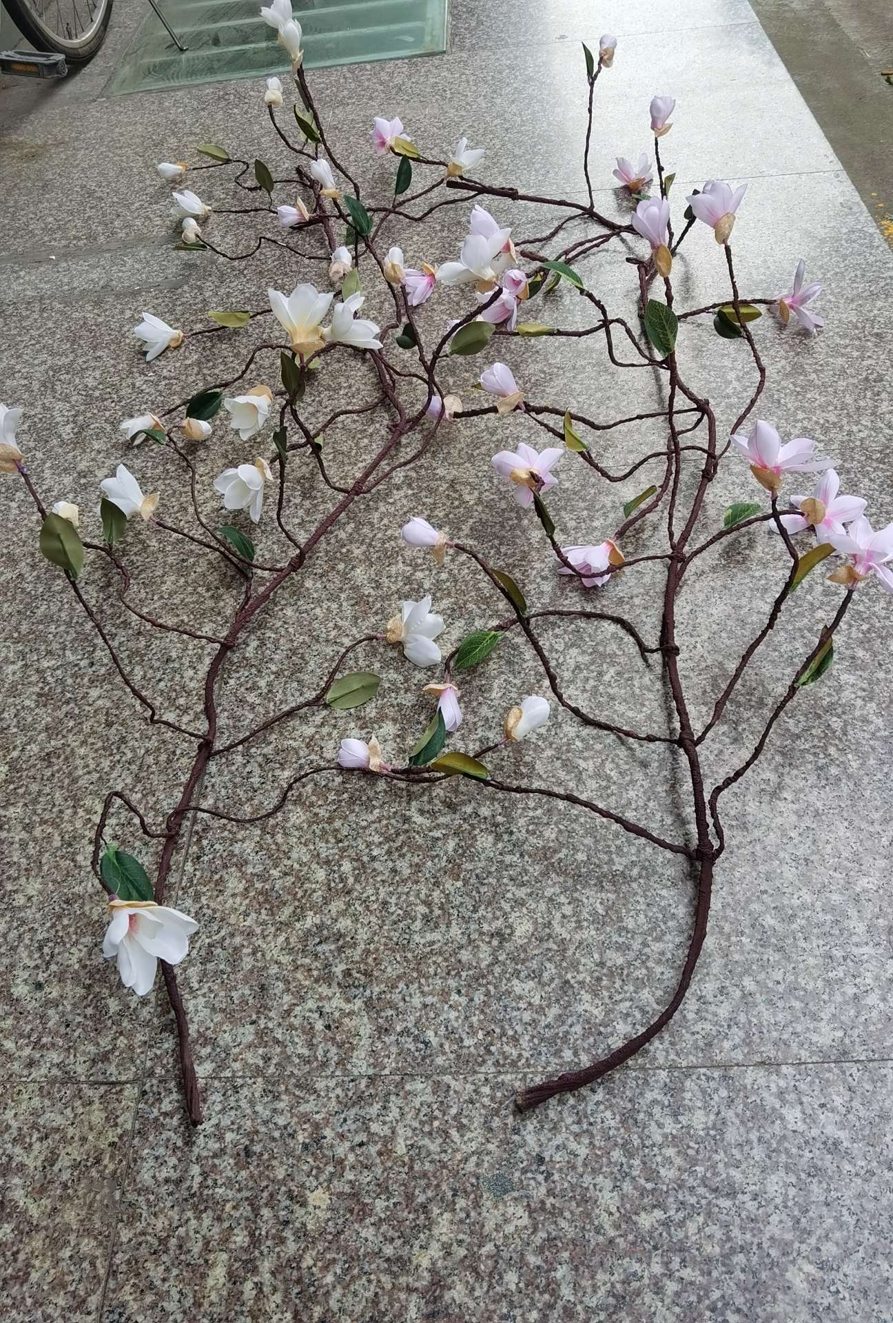 Yulan Teng, an excellent artificial plant decoration product details Picture