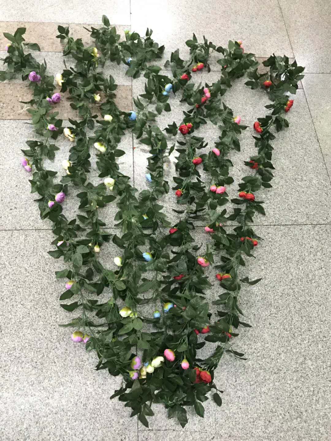Flower vine Camellia, an excellent artificial plant decoration