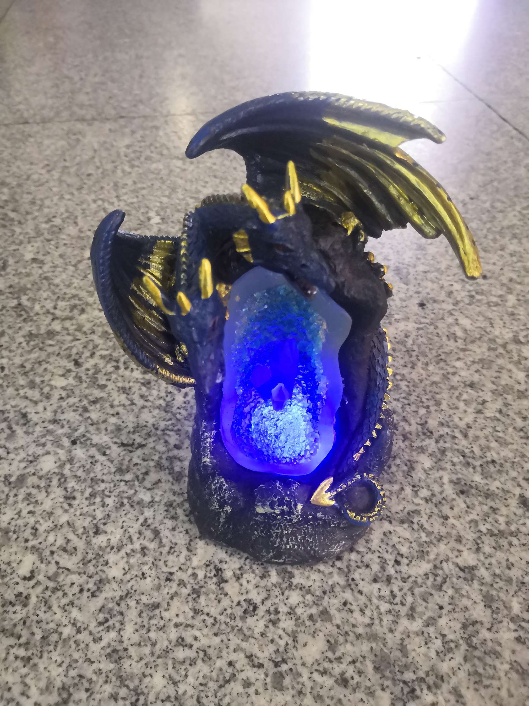 Make strange double - headed dragon terror artistic conception, reverse flow incense burner, LED small night light, manufacturer direct sale