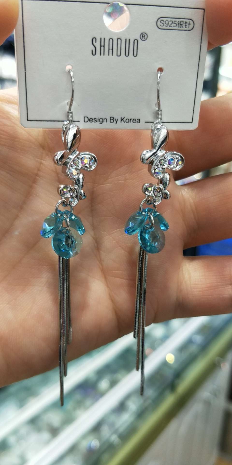 流苏款修饰脸型