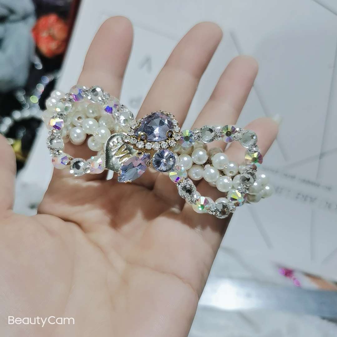 Pearl rubber band single-layer node diamond interlocking diamond butterfly flower jewelry details Picture