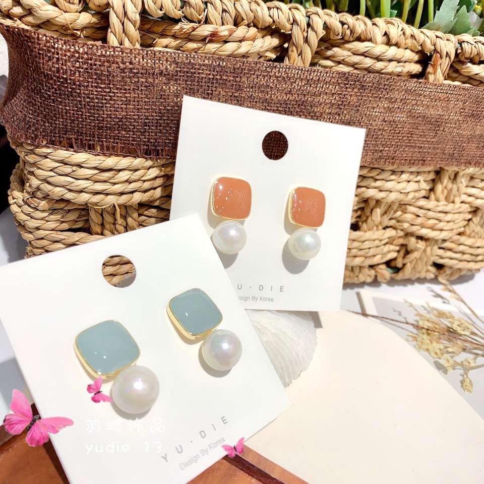 Feather butterfly jewelry pearl retro simple joker earrings female thumbnail