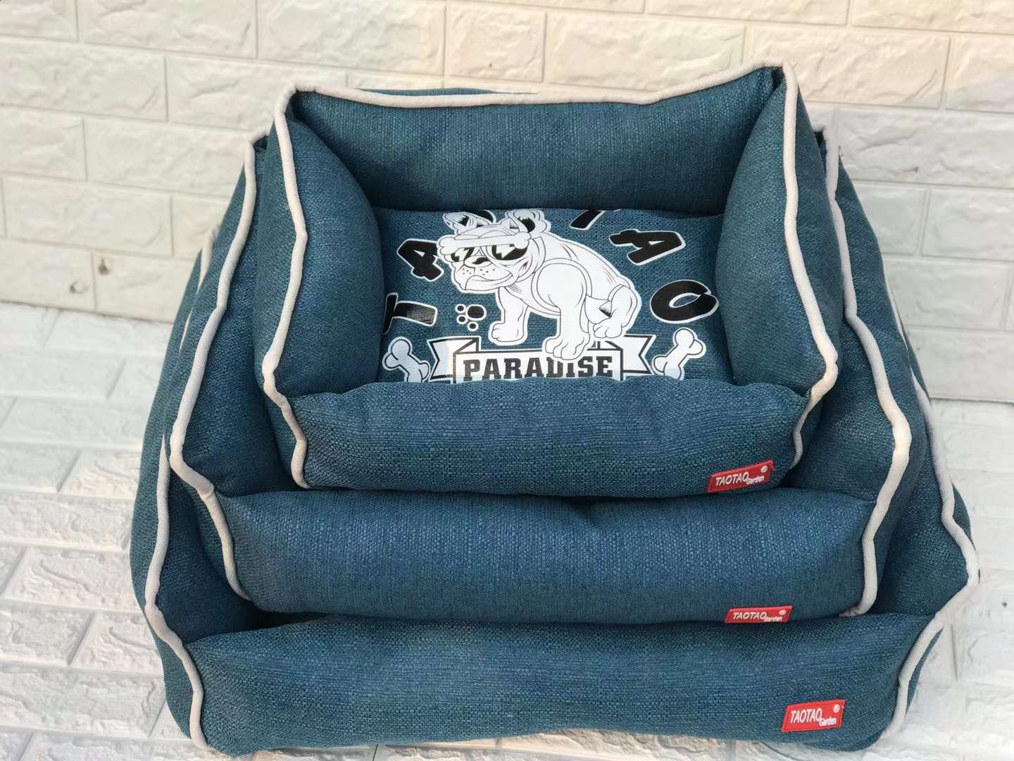 狗狗窝、笼实物图