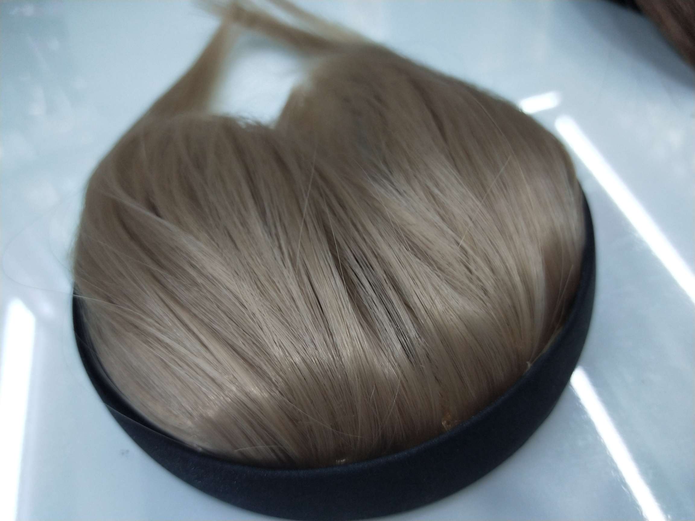 Peluca de seda de alta temperatura headhold mar retoque cara mujer popular invisible sin marcas natural una pieza extensiones de pelo details Picture