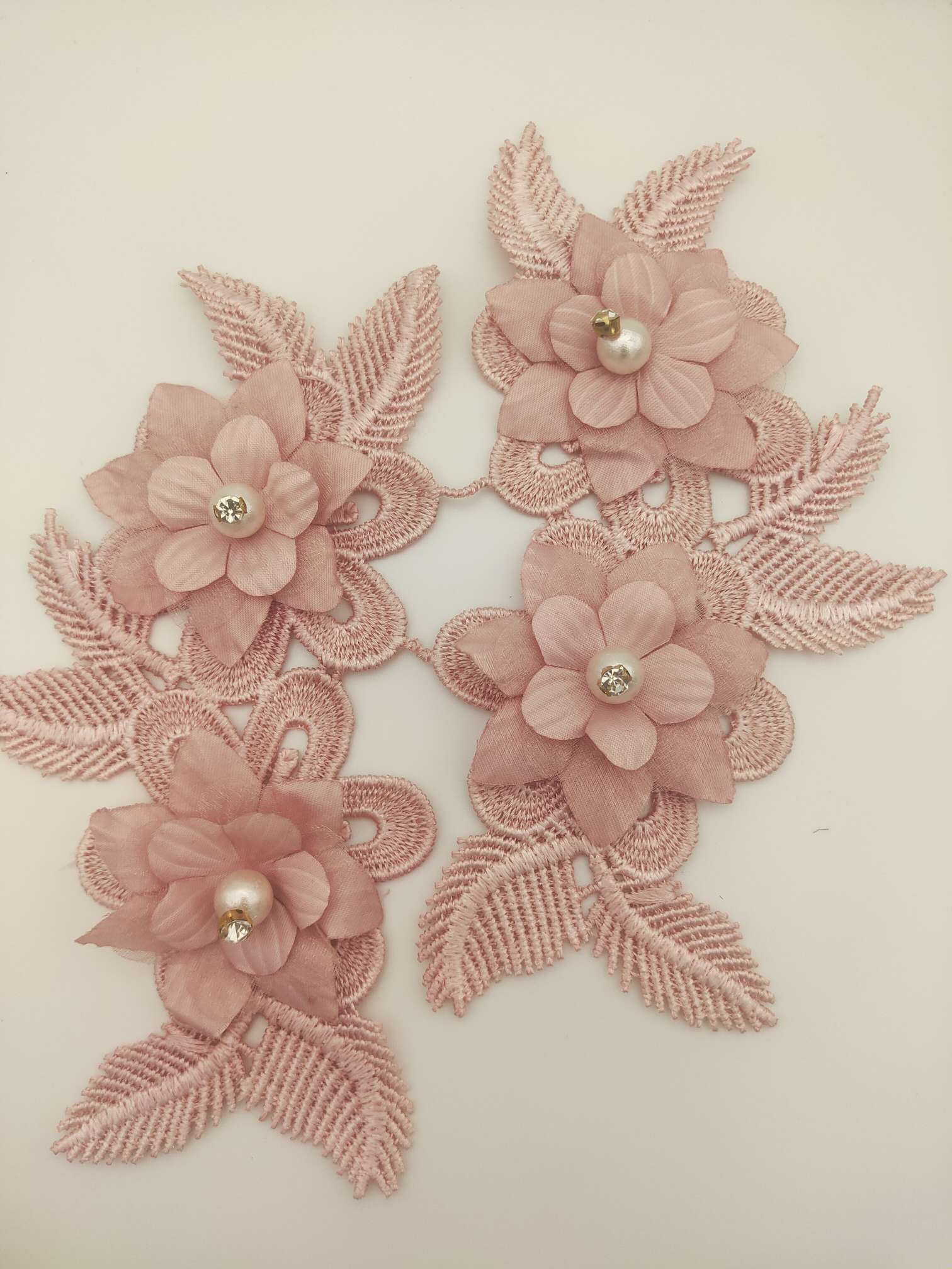 Polyester-polyester double-flower hand-stitched beaded flower clothing accessories, DIY collar flower wedding dress decoration 1-15 undefined