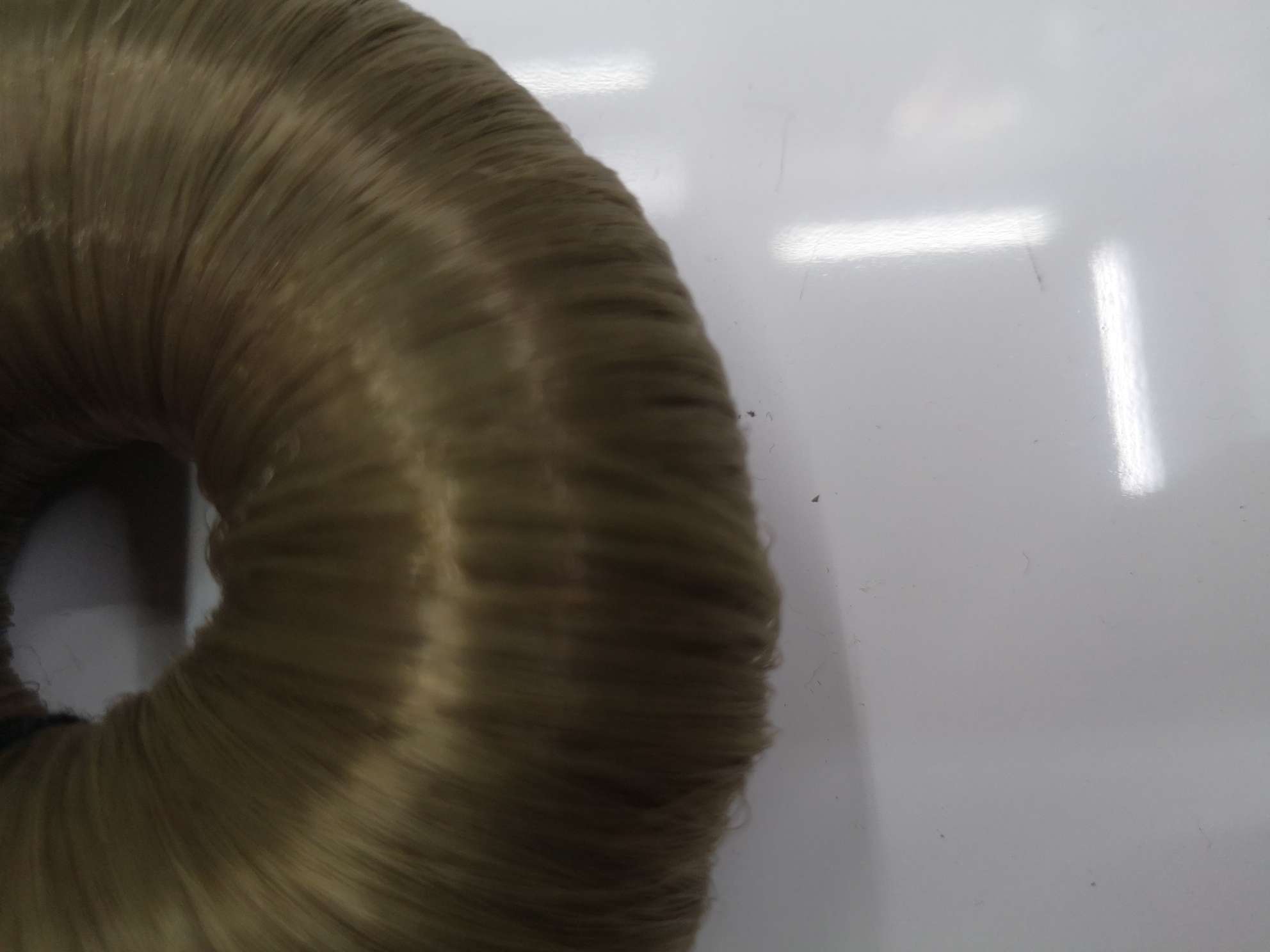 35G Cute Fat Toot Donut Series Colorful Ponytail Headband Hair Accessories Application Scenario