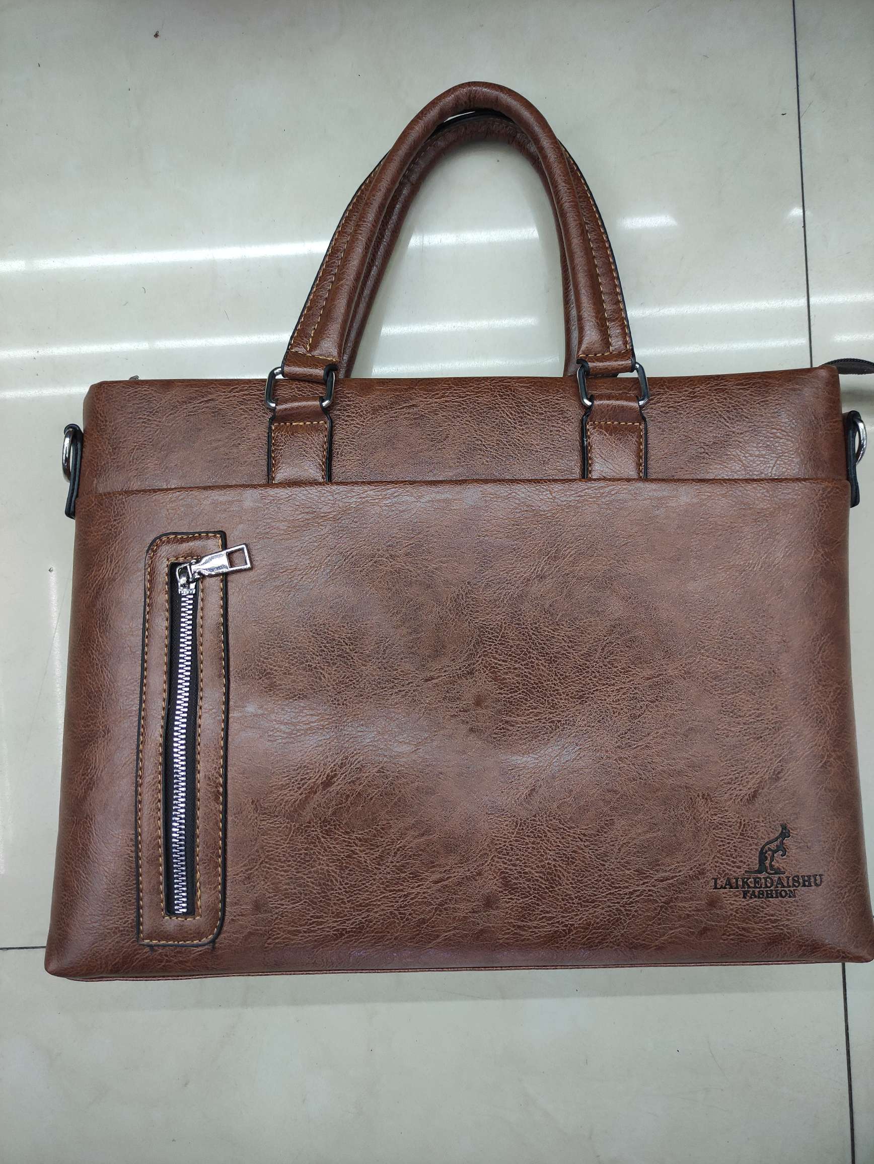 手提男士公文包图