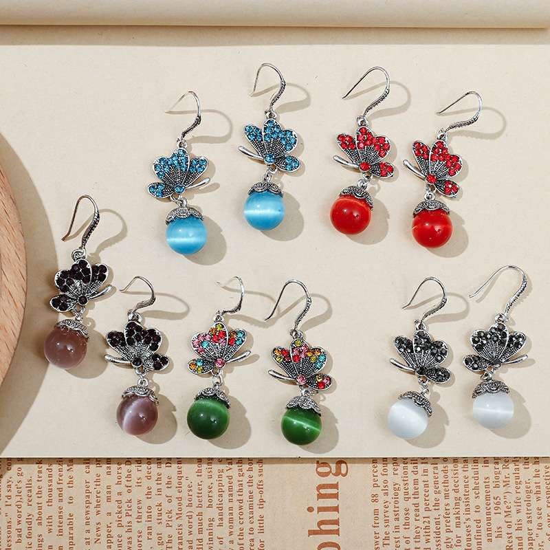 Simple, fashionable, elegant and noble lady with a variety of cat's eye stone earrings 73, elegant and new details Picture
